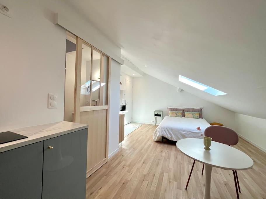Appartamento Studio Jade : Charmant Logement Place Clemenceau Pau Esterno foto