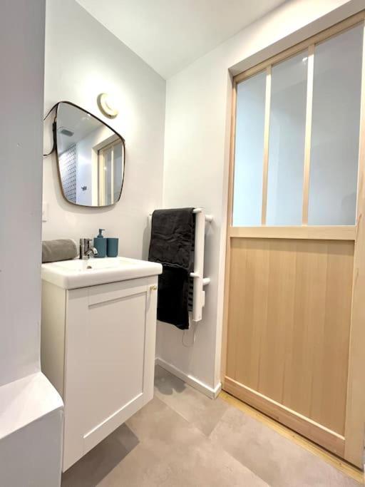 Appartamento Studio Jade : Charmant Logement Place Clemenceau Pau Esterno foto
